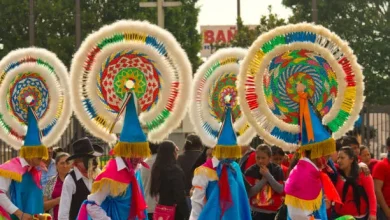 Dandy headdresses